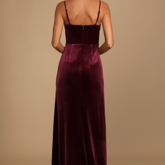 NWT Lulus Burgundy Velvet Dress - Picture 4 of 5
